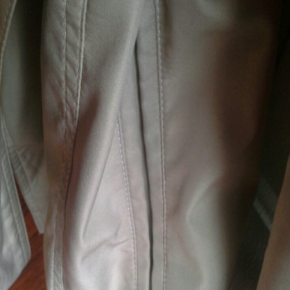 All Weather coat - Picture 4 of 4